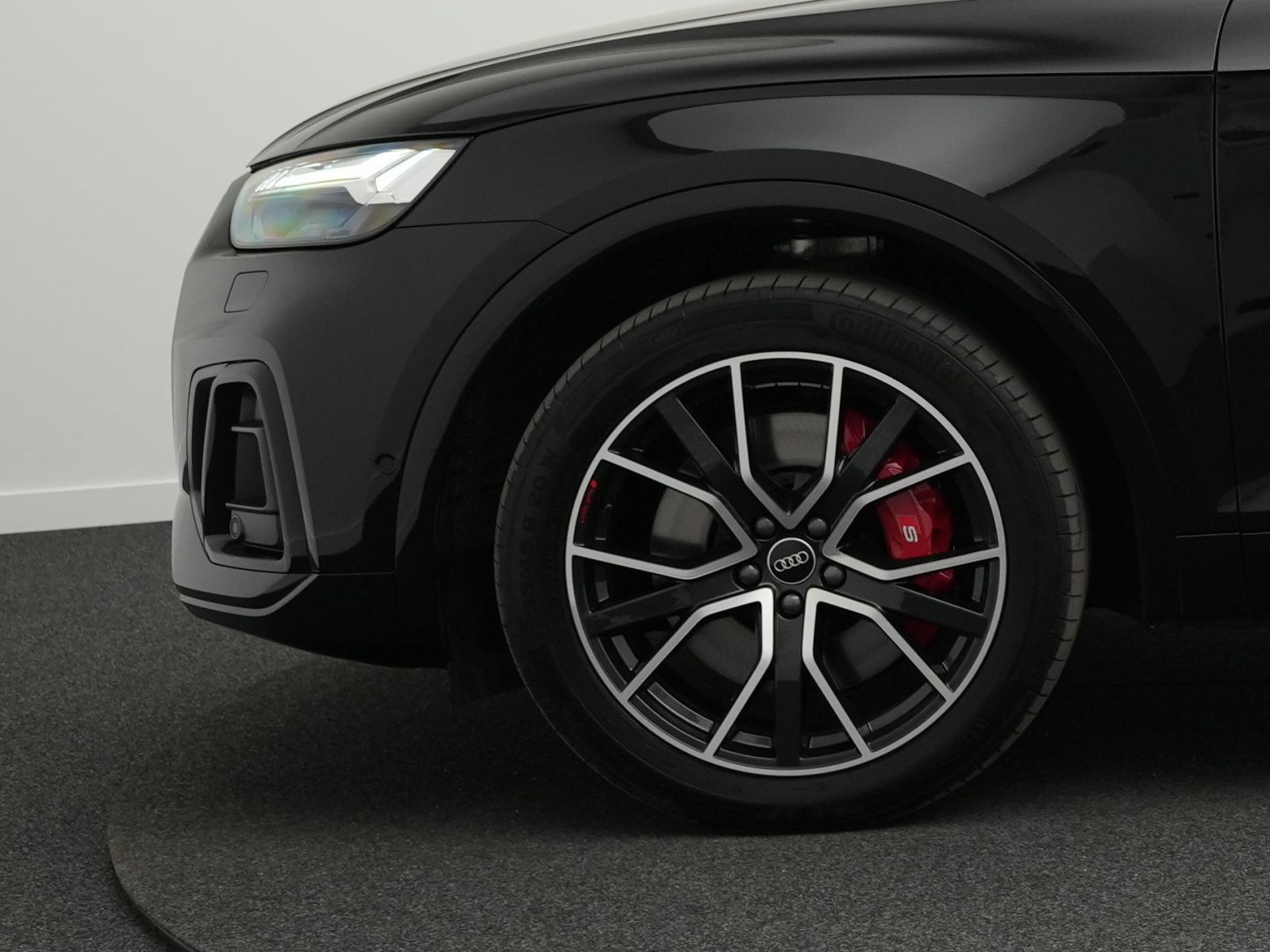 Audi SQ5 - Bild 17