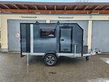 Alpincamper FlexiHänger Bett Küche Batterie 100km/h - Alpincamper Wohnwagen & Wohnmobile