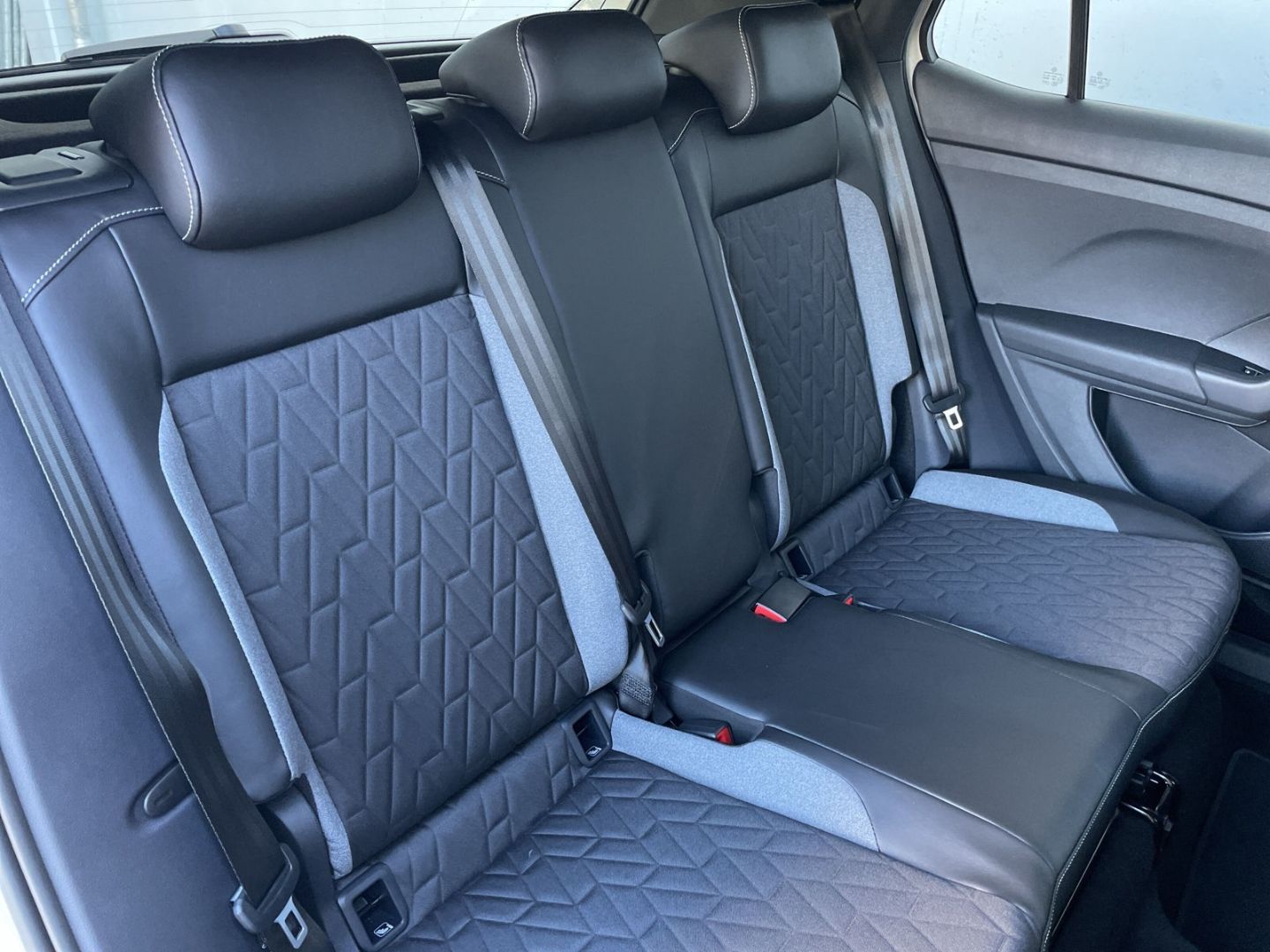 T-Cross Energy 1.0TSI 6-Gang Navi/LED/ACC/Kamera