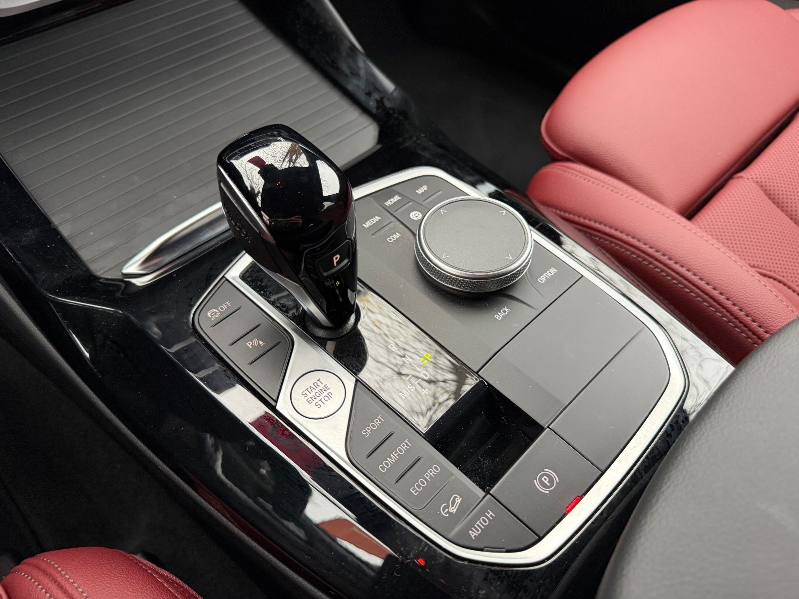 Fahrzeugabbildung BMW X3 xDrive 20i M Sport*LED*ROT*KAMERA*NAVI*SPORT