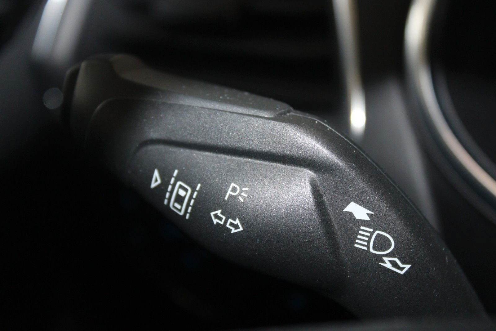Fahrzeugabbildung Ford S-Max Titanium Aut. LED ACC 2xCAM WinterPak. uvm