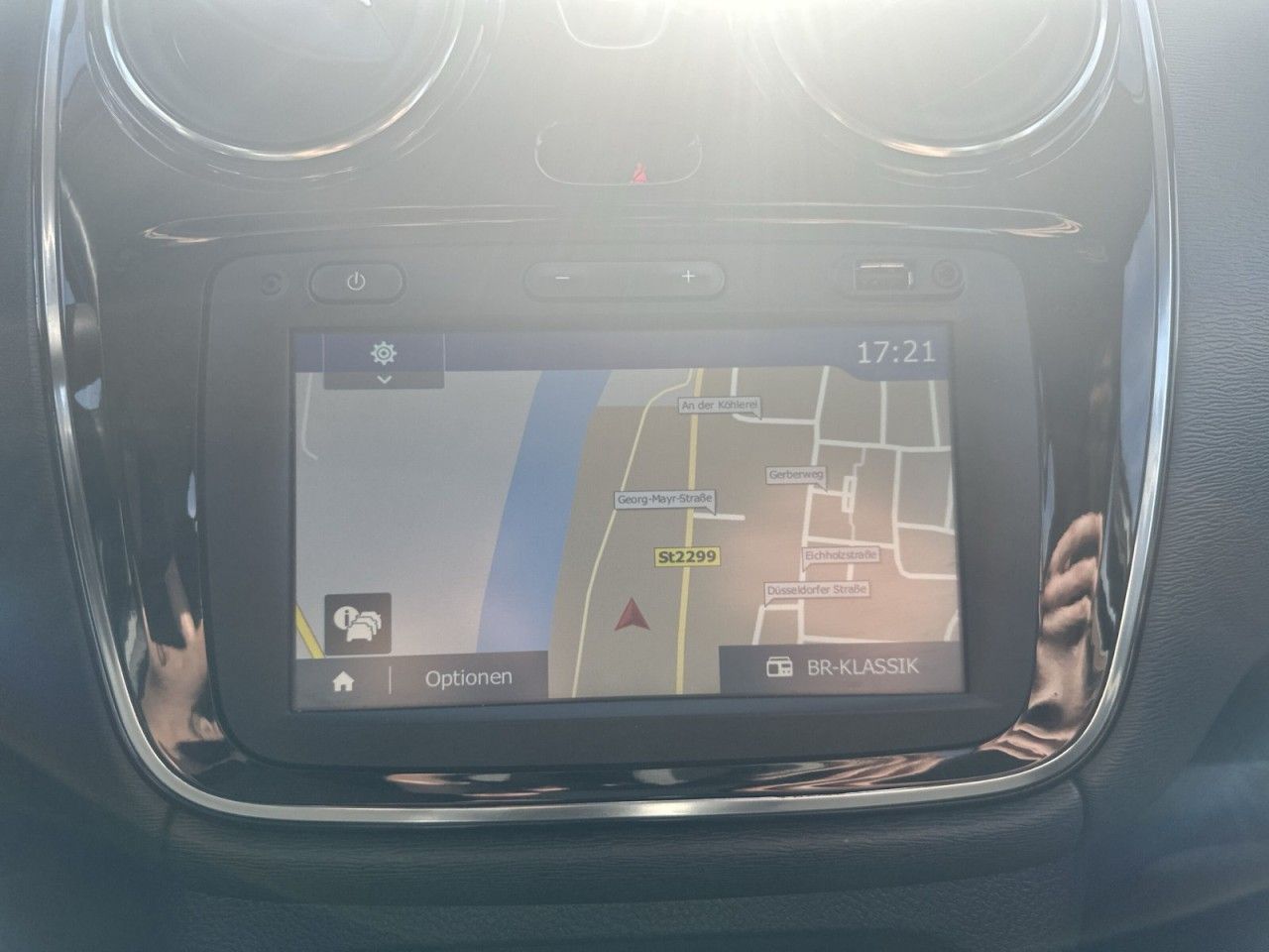 Fahrzeugabbildung Dacia Lodgy Stepway TCe 130 PS