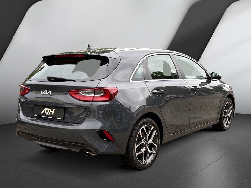 Fahrzeugabbildung Kia Ceed 1.5 T-GDI Spirit
