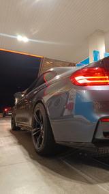 BMW M4 F82 431 HP DCT Oryginal  - BMW M4 mit Benzin-Antrieb: Sportwagen