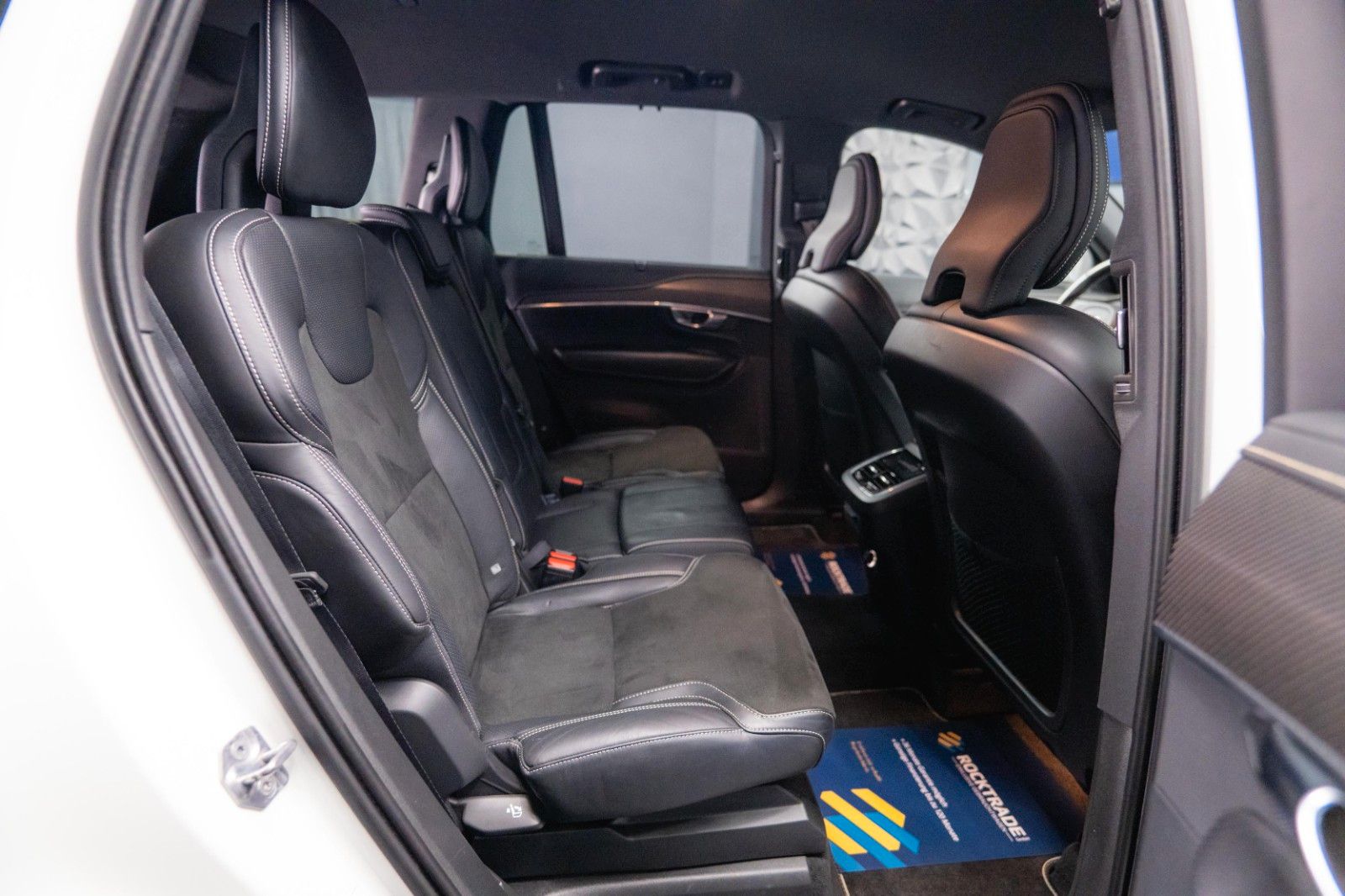 Fahrzeugabbildung Volvo XC90 R Design AWD Night-Paket | ACC | LED | DAB+