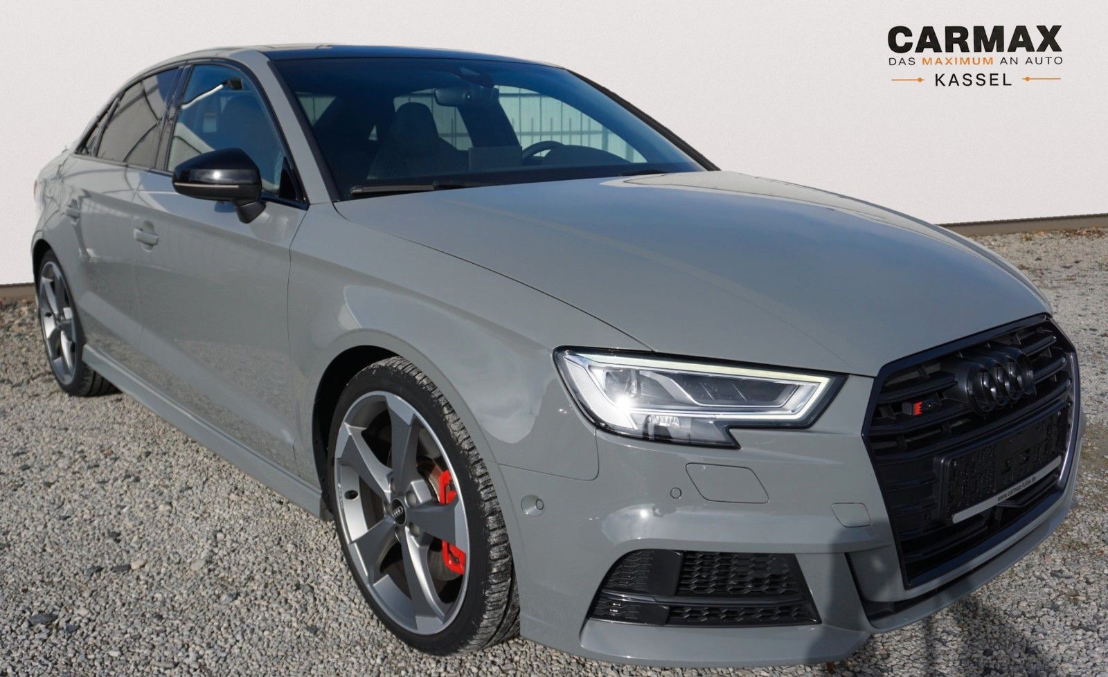Fahrzeugabbildung Audi S3 Lim. 2.0 TFSI quattro Navi Kamera B&O Pano