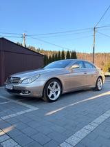 Mercedes-Benz CLS 500 -