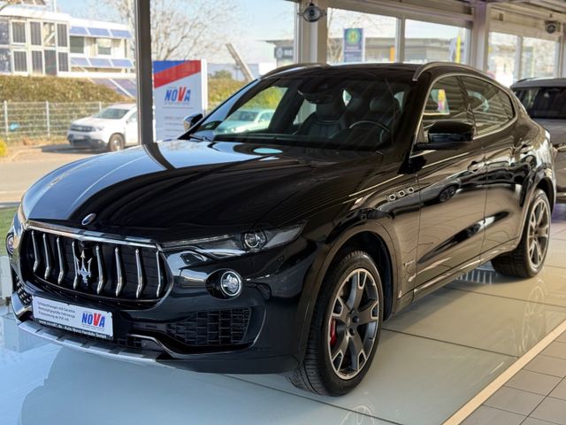 Maserati Levante 3.0 V6 TwinTurbo GranSport*SOFT*PANO*360