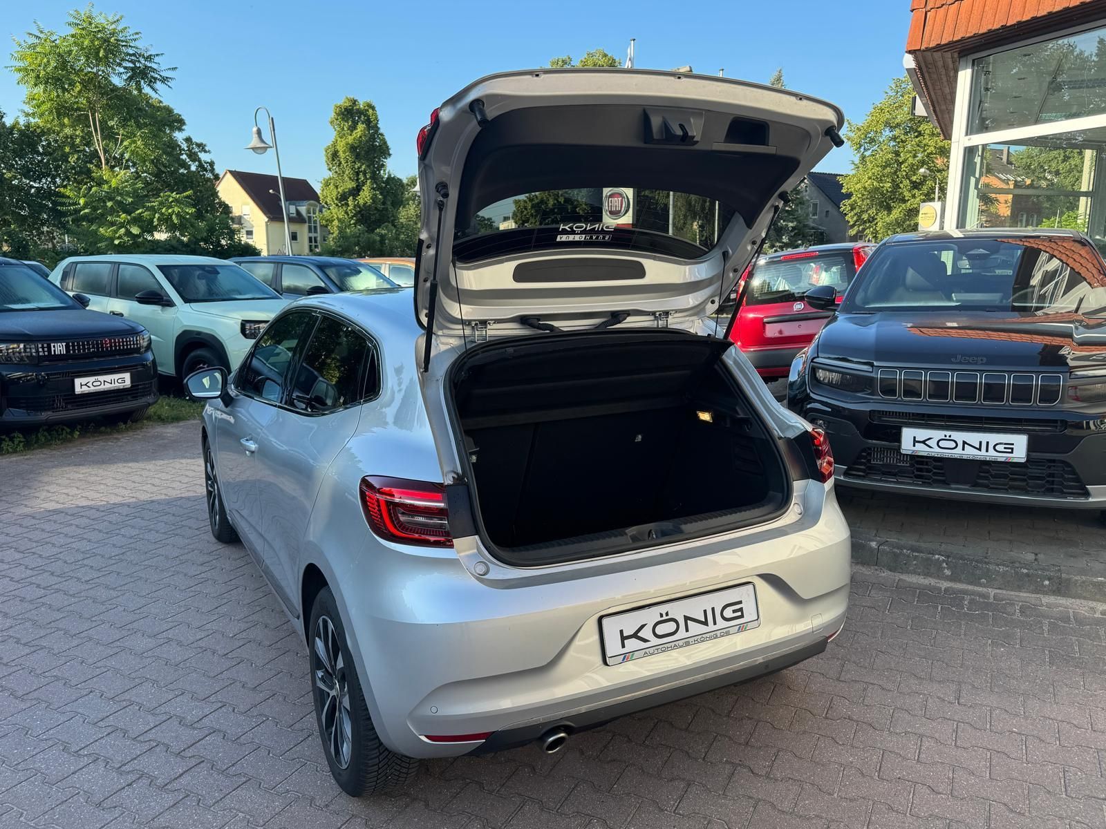 Renault Clio - Bild 8