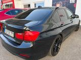 BMW 328i Luxury Line Luxury Line - BMW 328 aus 2012: 328i