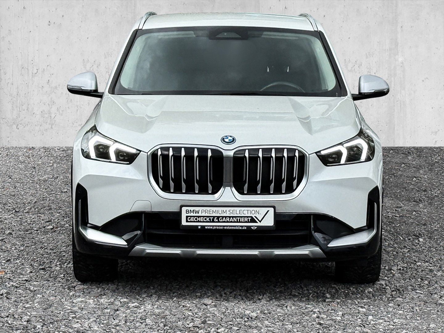 BMW X1 xDrive30e ACC AHK RFK NAVI LED DAB LM foto 3