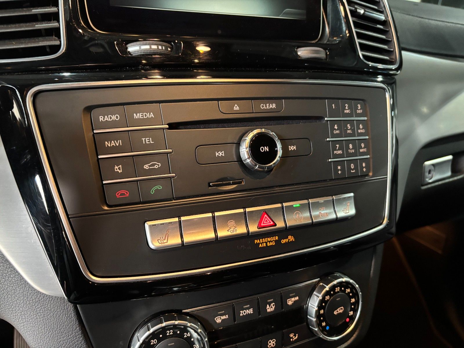 Fahrzeugabbildung Mercedes-Benz GLE 350d Coupe 4Matic *AMG*Kamera*ACC*AHK*SHZ