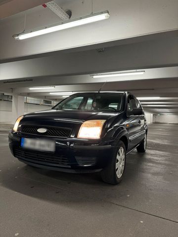 Ford Fusion 2005 TÜV Neu