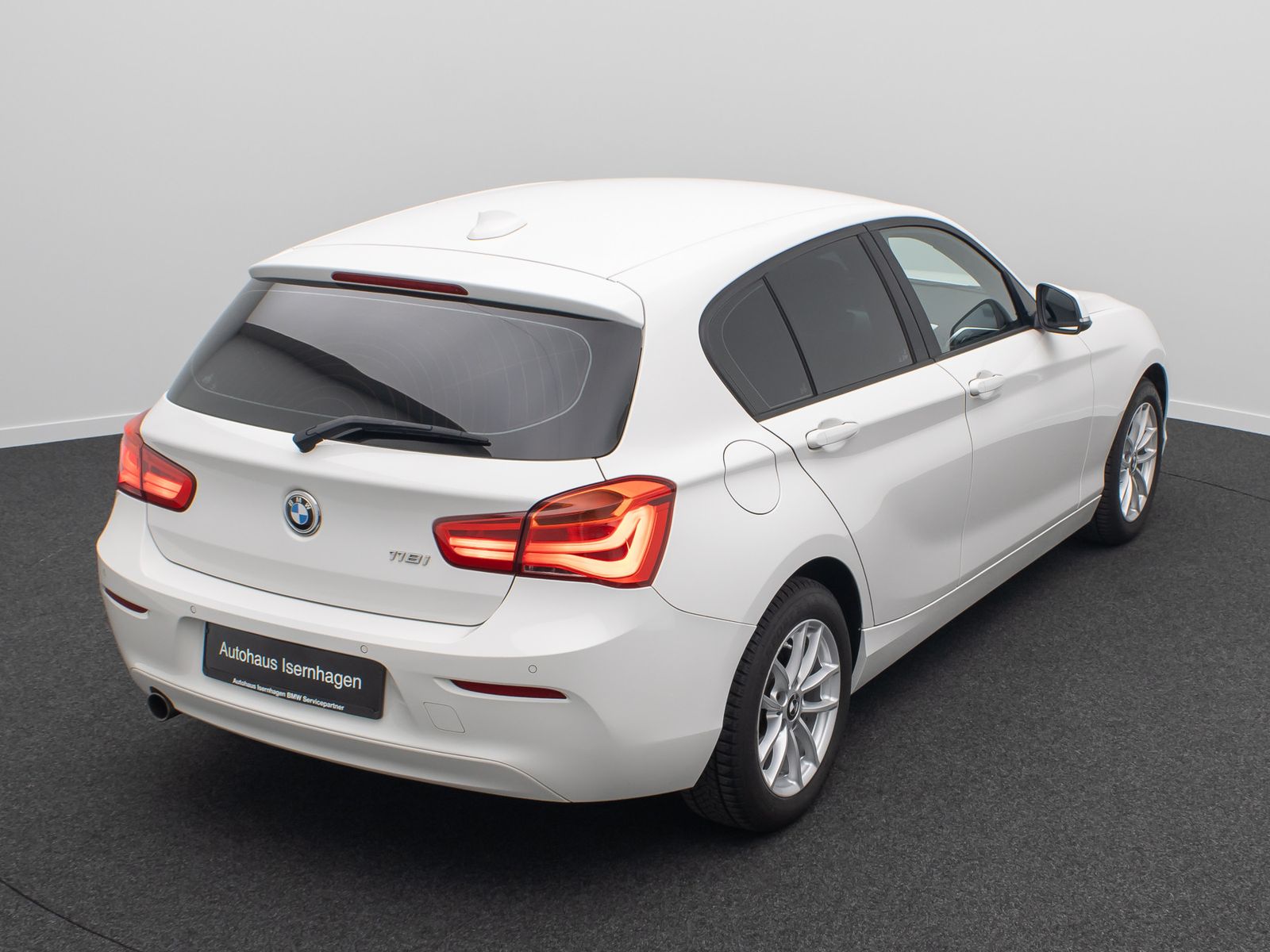 Fahrzeugabbildung BMW 118i FernlichtAs Komfort Ad.LED Tempomat KlimaAT