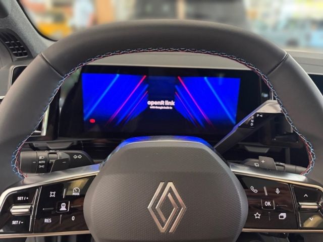 Fahrzeugabbildung Renault Rafale 200 E-Tech Full Hybrid Esprit Alpine +Pan