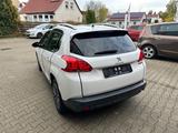 Peugeot 2008 Active - Peugeot 2008: Active
