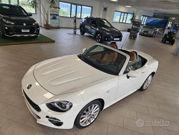 Fiat 124 Spider