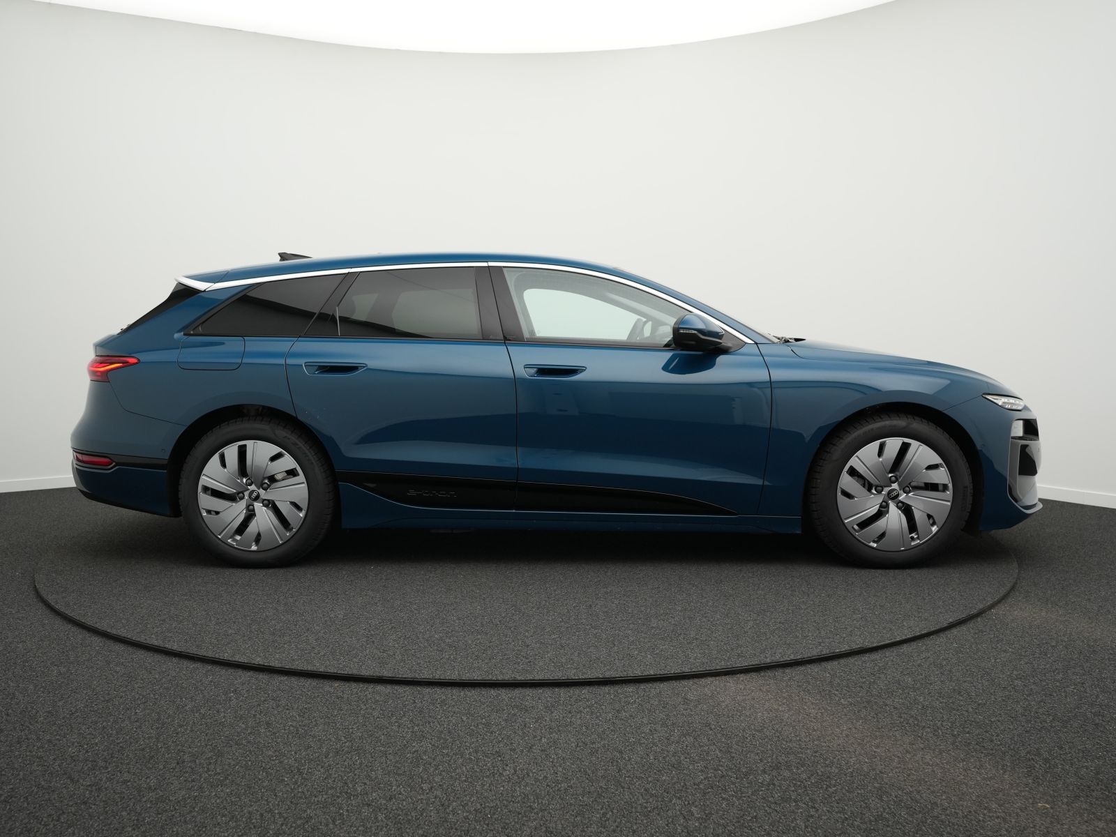 Audi A6 e-tron - Bild 16