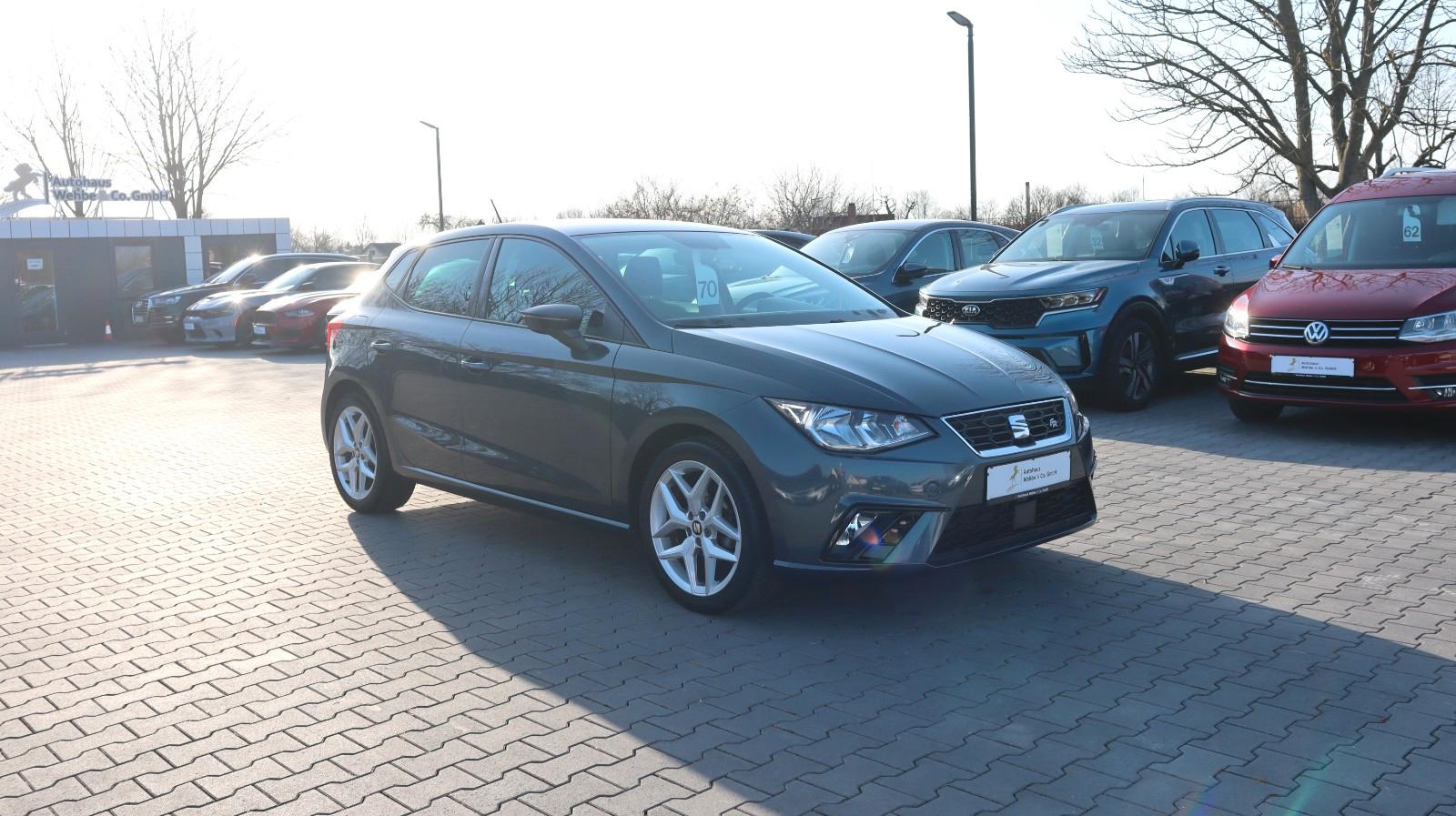 Seat Ibiza FR CarPlay Front Assist Tempo. PDC DAB