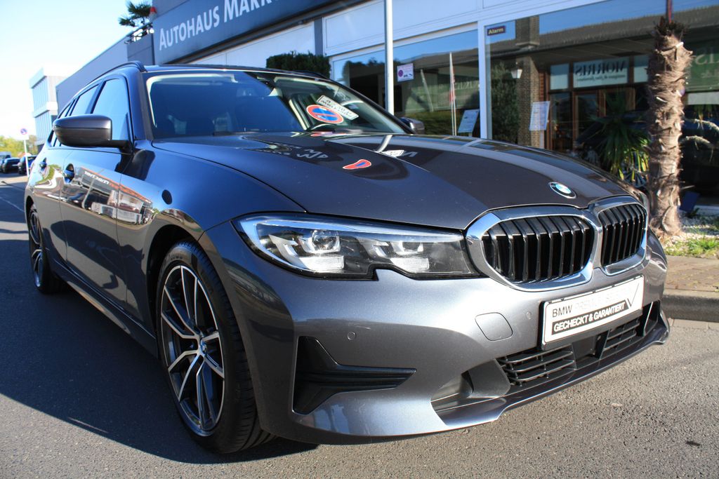 Image of BMW 320