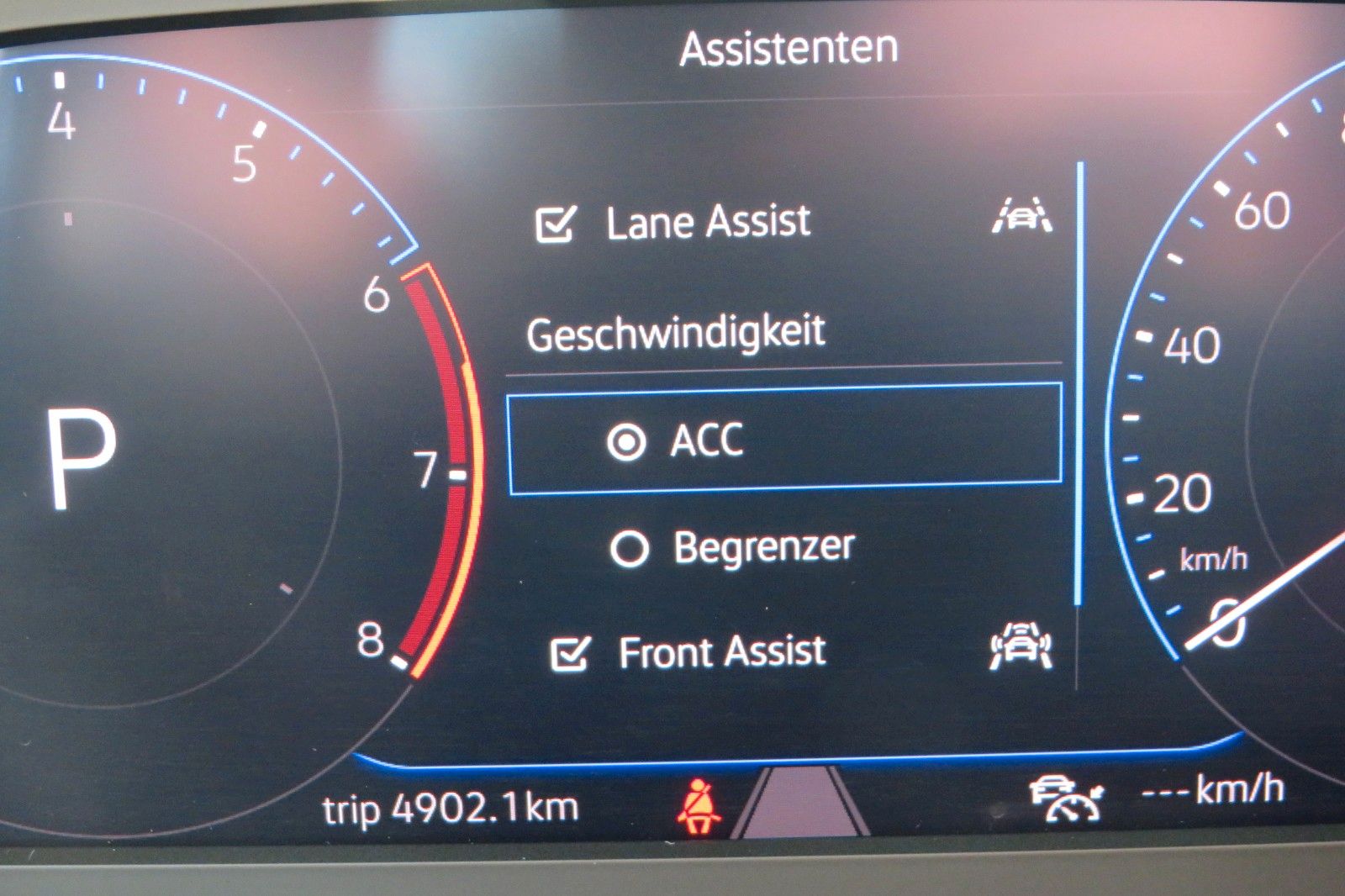 Fahrzeugabbildung Volkswagen T-Cross DSG Highline ACC NAVI KAMERA SITZH. 1Hd