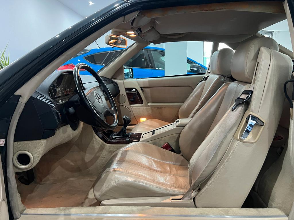 Mercedes-Benz SL 300