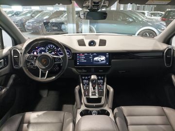 Porsche Cayenne - 9