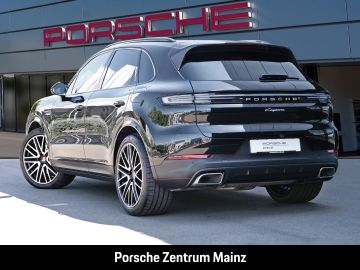 Porsche Cayenne - 6