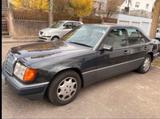 Mercedes-Benz 260 E. W124 - Mercedes-Benz 260: W124 260e