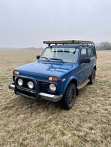 Lada Niva M2121 4x4 Geländewagen/Offroad - Lada Niva aus 2016