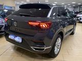 Volkswagen T-Roc Sport*ACC*Navi*Teilleder*SHZ*CarPlay*Tempo - VW T-Roc Gebrauchtwagen in Bonn