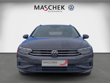 Volkswagen Passat Variant - 8