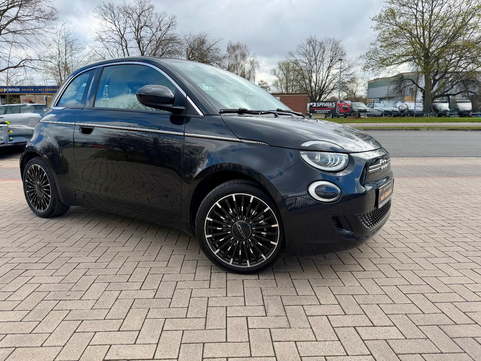 Fiat 500 e La Prima LED Kamera Leder Keyless