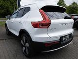 Volvo XC40 T5 Plus Bright Recharge Plug-In Hybrid AHK - Volvo XC40: Recharge Plus Bright