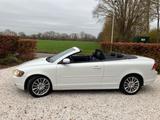 Volvo C70 D5 Momentum Geartronic Momentum - Volvo C70 Momentum mit Diesel-Antrieb