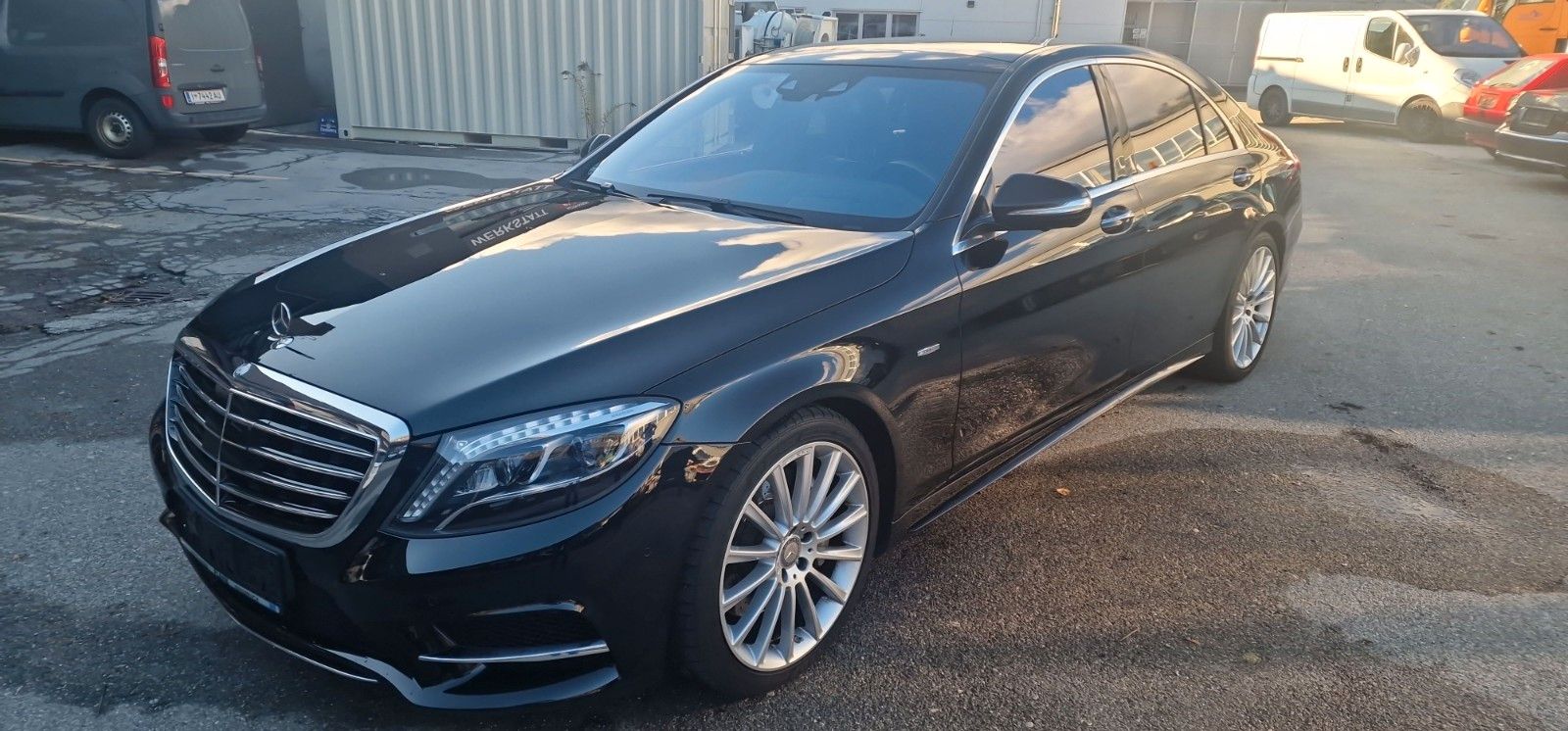 MERCEDES-BENZ S 350 4Matic L, AMG-Line, HUD, Chauffeur-Paket