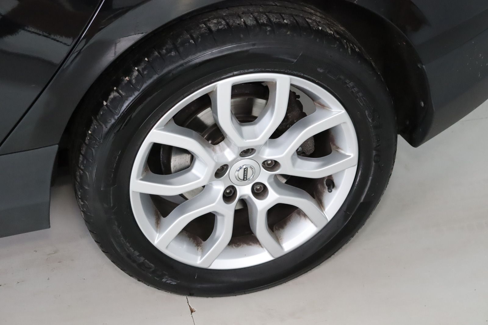 Fahrzeugabbildung Volvo V40 Cross Country * LED * Navi * RFK