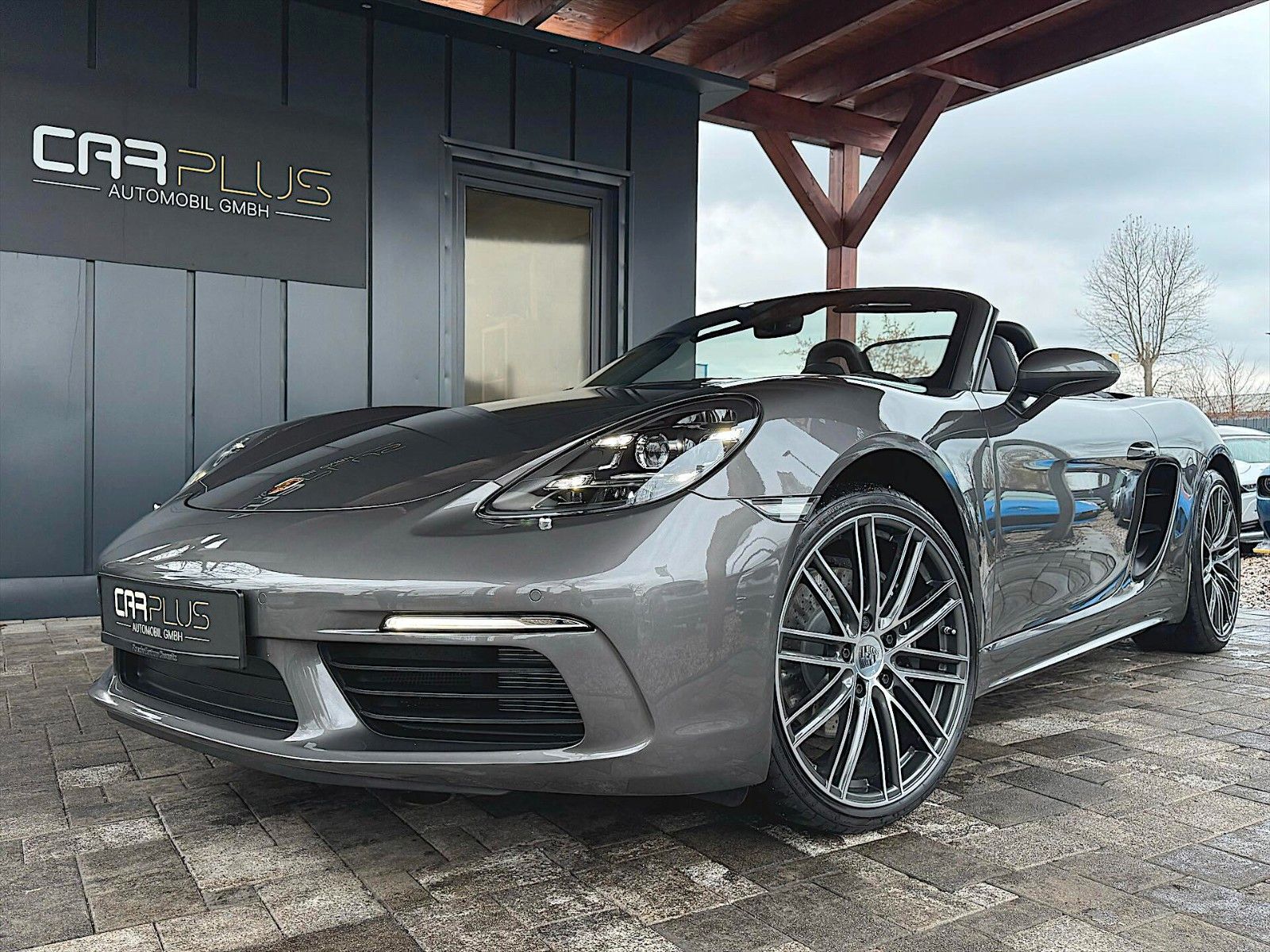 Fahrzeugabbildung Porsche 718 Boxster Sport-Design *20 Zoll Turbo*LED*DAB*