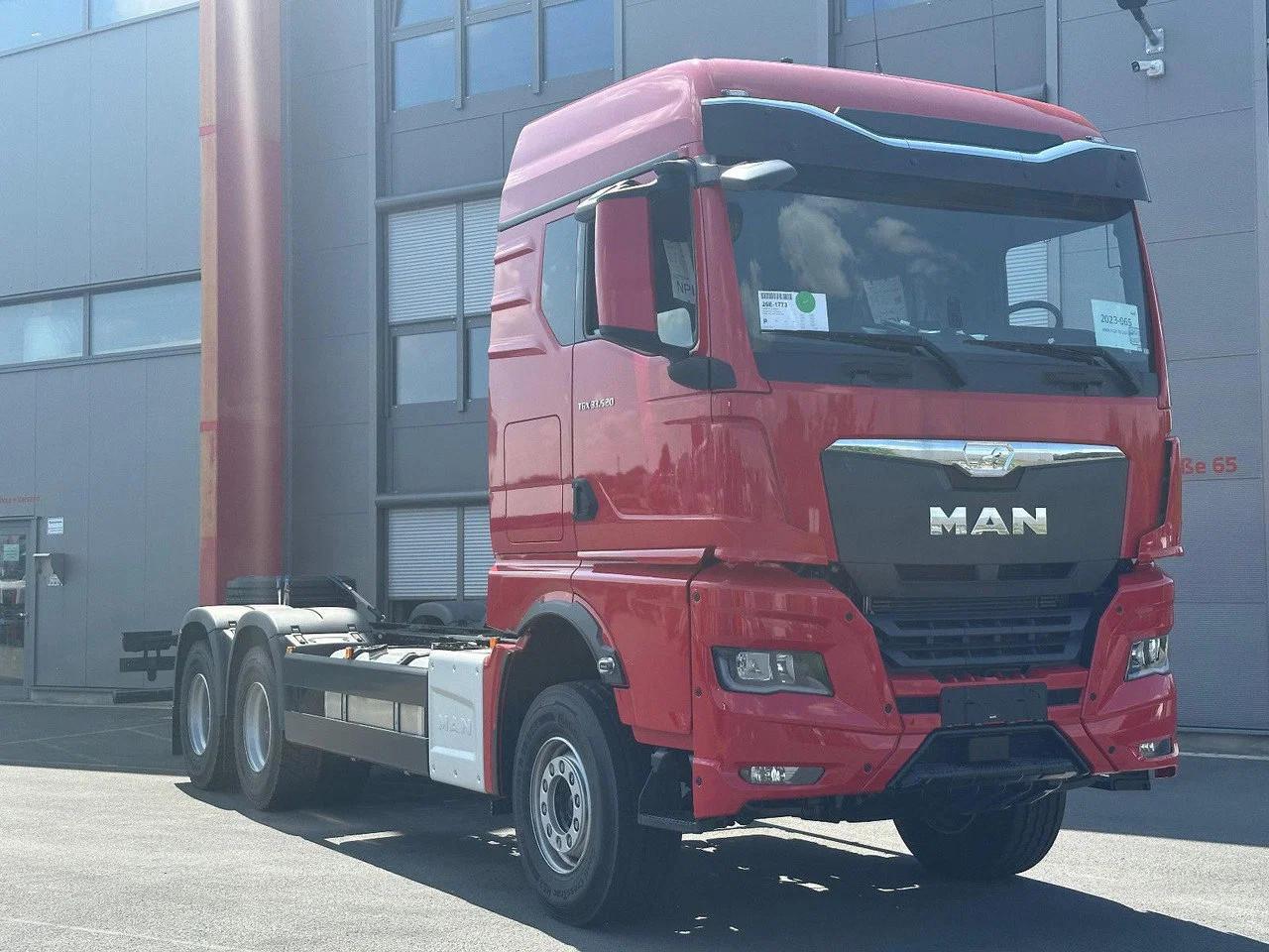 MAN TGX 33.520 6x4 BB Fahrgestell 4500mm SOFORT