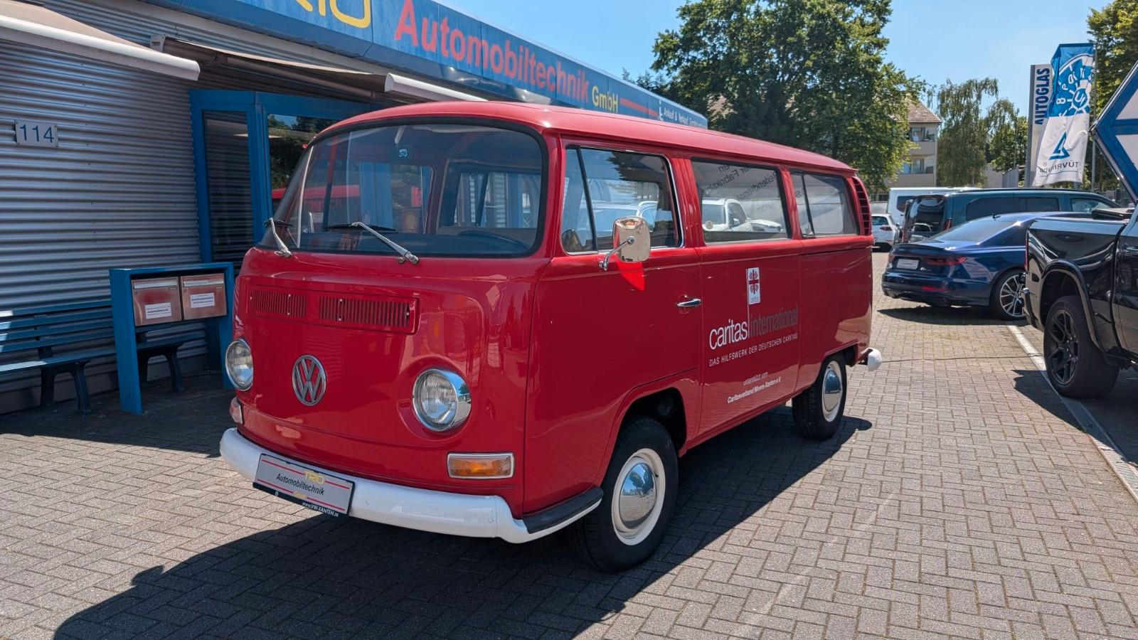 Volkswagen T2  H-Zulassung 9 Sitzer
