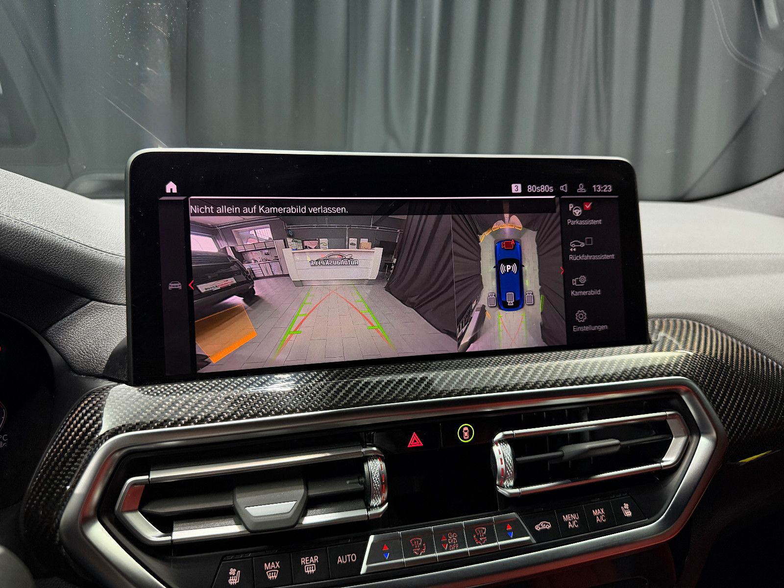 Fahrzeugabbildung BMW X4 M Competition |CARBON|H/K|LASER|HuD