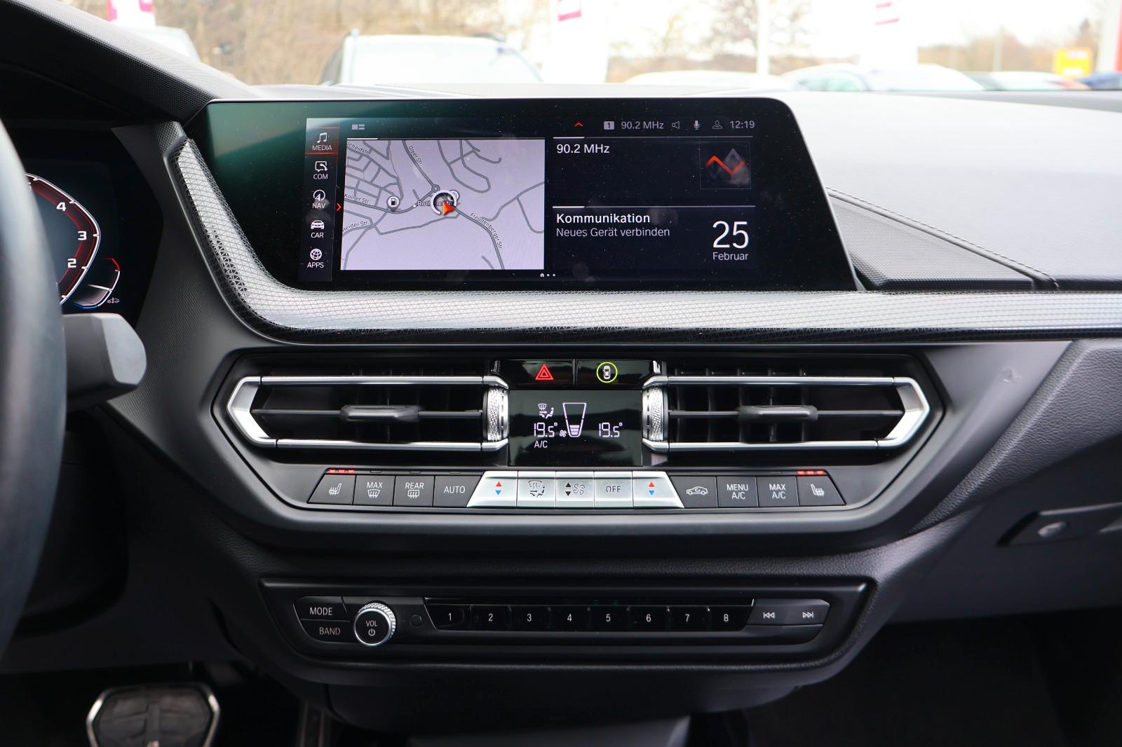 BMW M235i xDrive Gran Coupé/LED/RFK/HIFI/CARPLAY