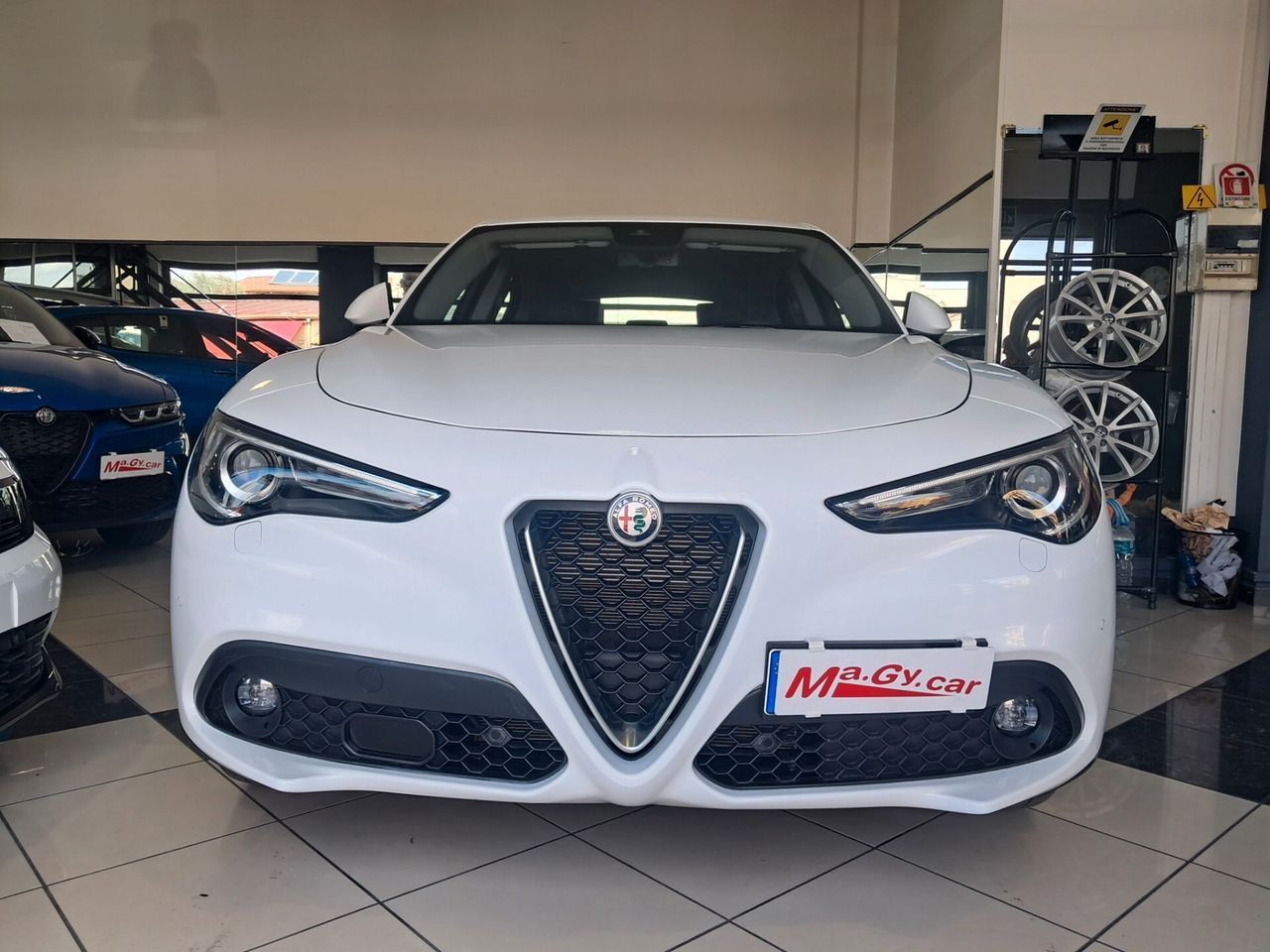 Alfa Romeo Stelvio 2.2 Td 190 cv AT8 RWD Busines imagem 3