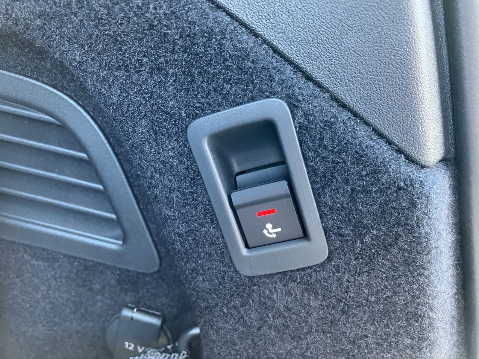 Fahrzeugabbildung Audi A6 Avant e-hybrid quattro  edition one AHZV Matr