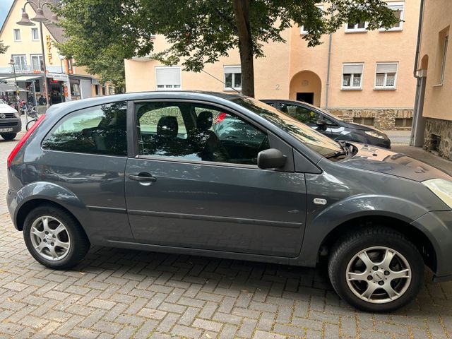 Ford Fiesta 3 Türer// TÜV bis 2026