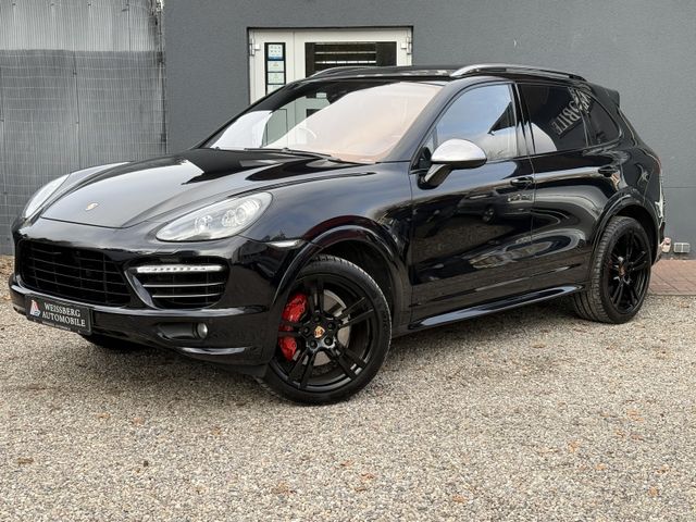 Porsche Cayenne S Diesel GTS Sport Chrono Paket 21 Zoll