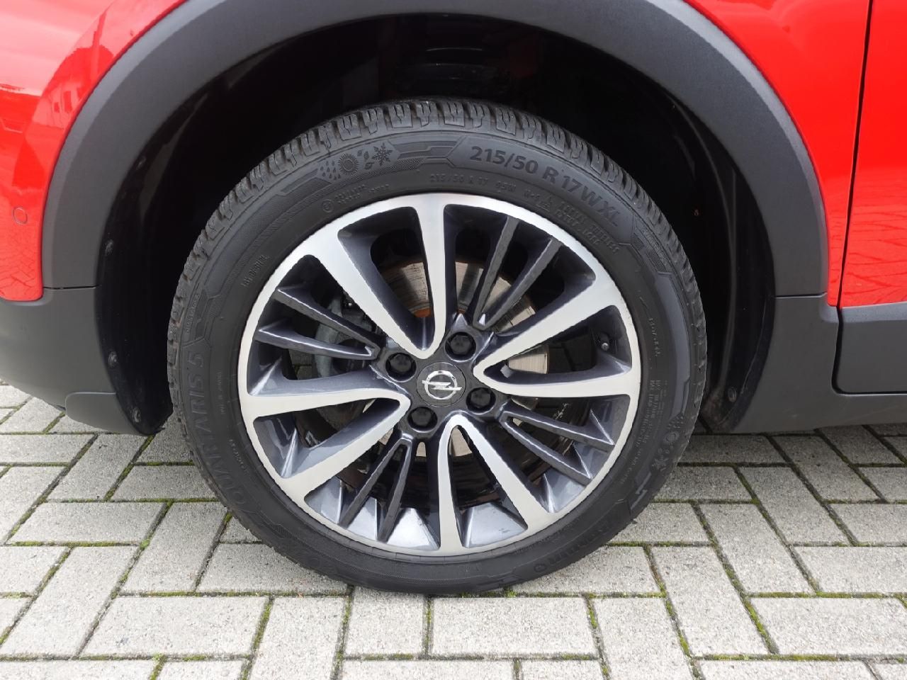 Fahrzeugabbildung Opel Crossland 1,2 Ultimate