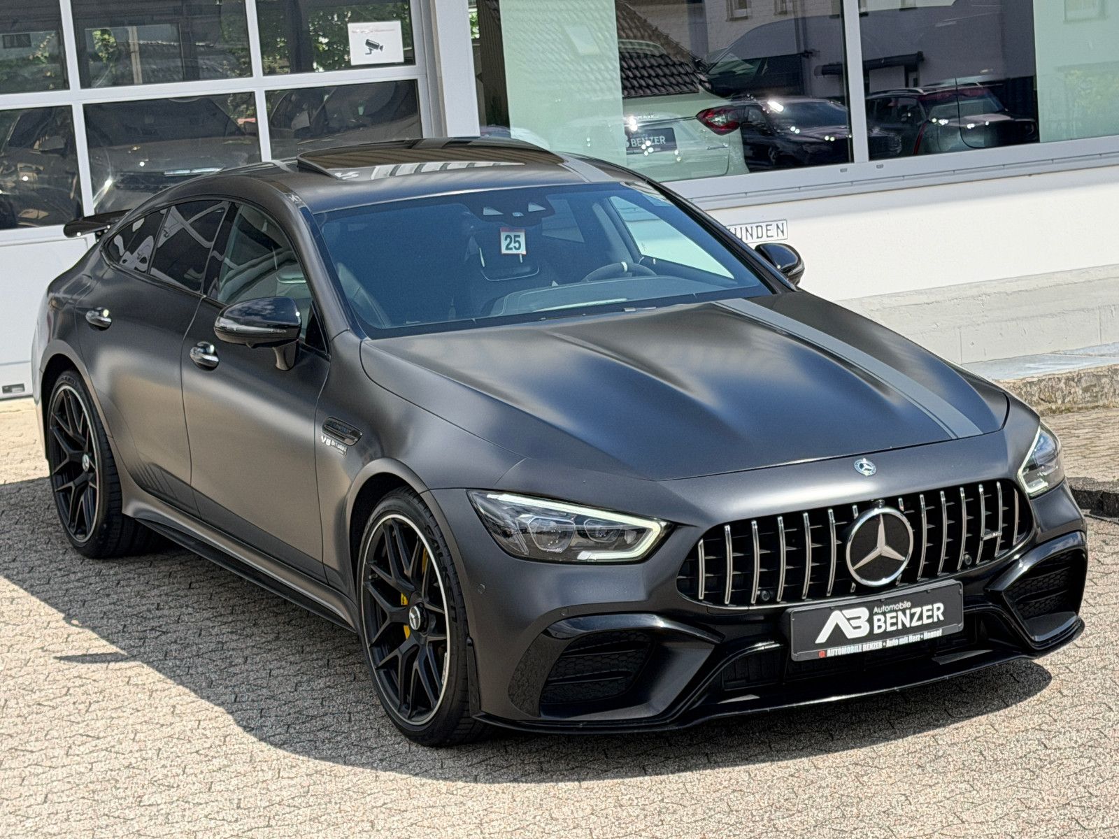 Fahrzeugabbildung Mercedes-Benz AMG GT 4 /43 4Matic+/AERO/V-8STYLING/360KAM/