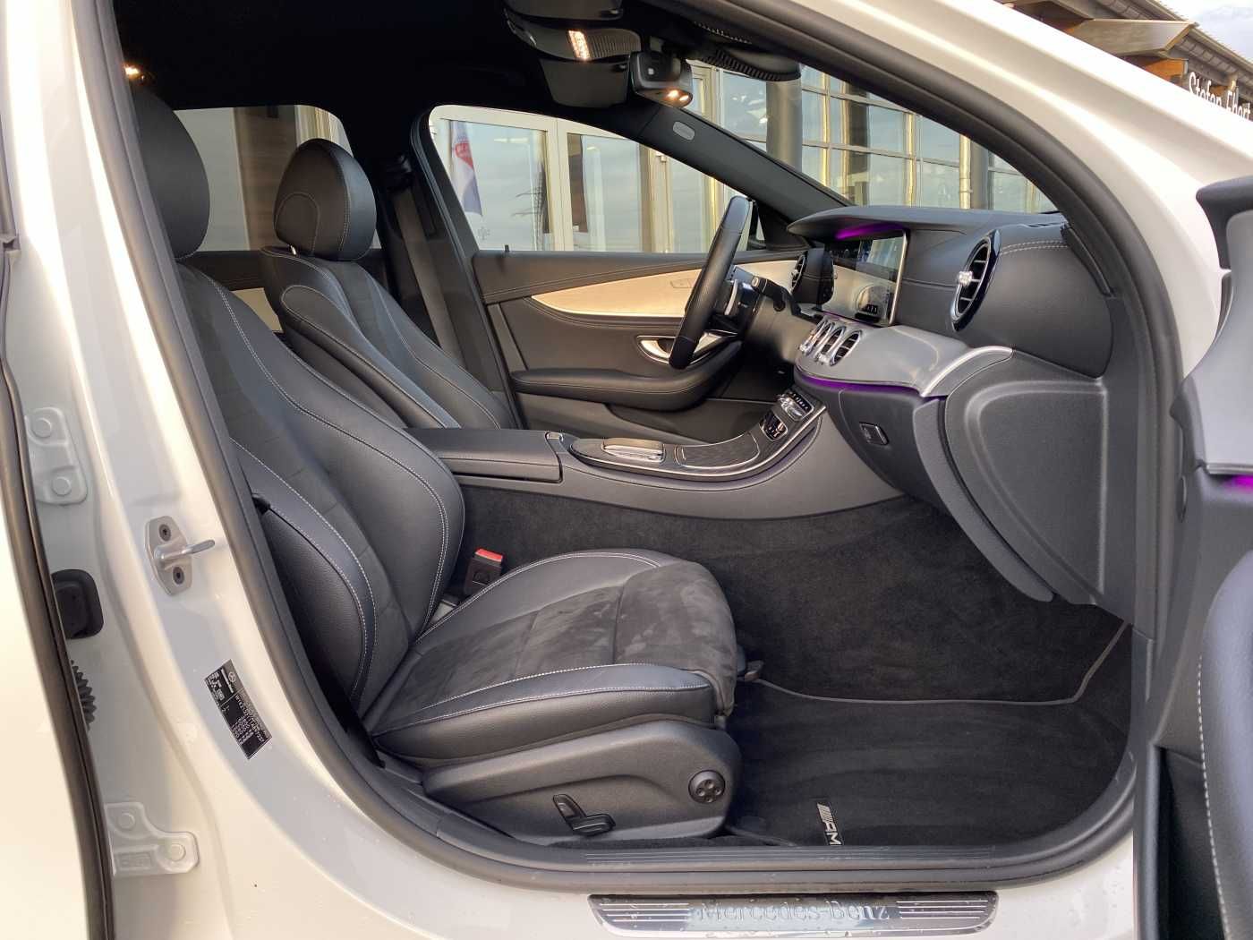 Fahrzeugabbildung Mercedes-Benz E 300de 4M T 9G AMG+AHK+DistrPlus+ Burmester+RKa