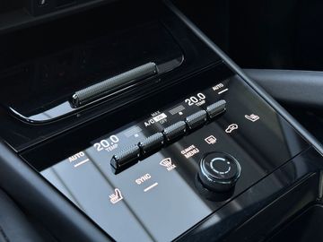 Porsche Cayenne - 12